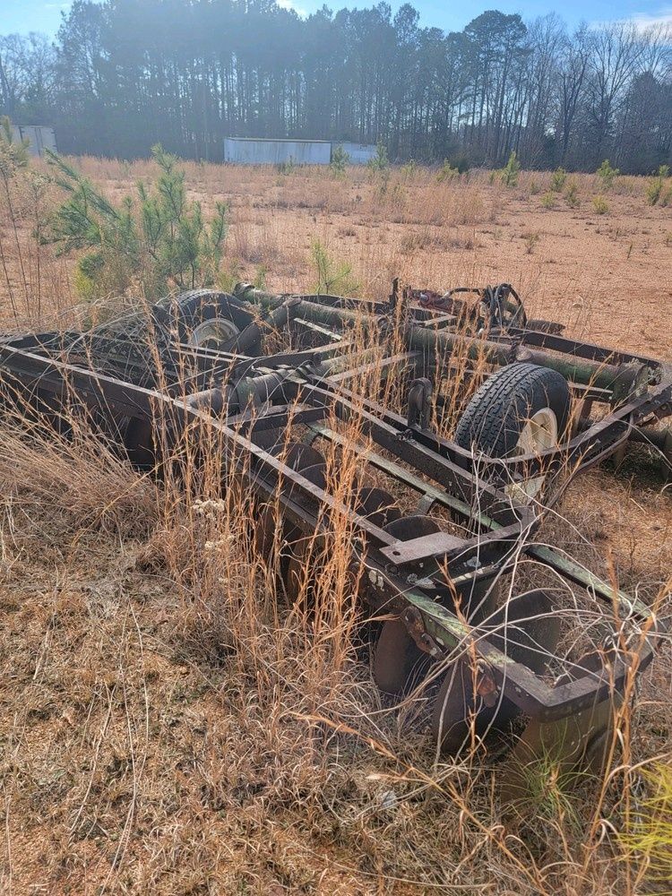 JOHN DEERE MODEL 12 DISC HARROW